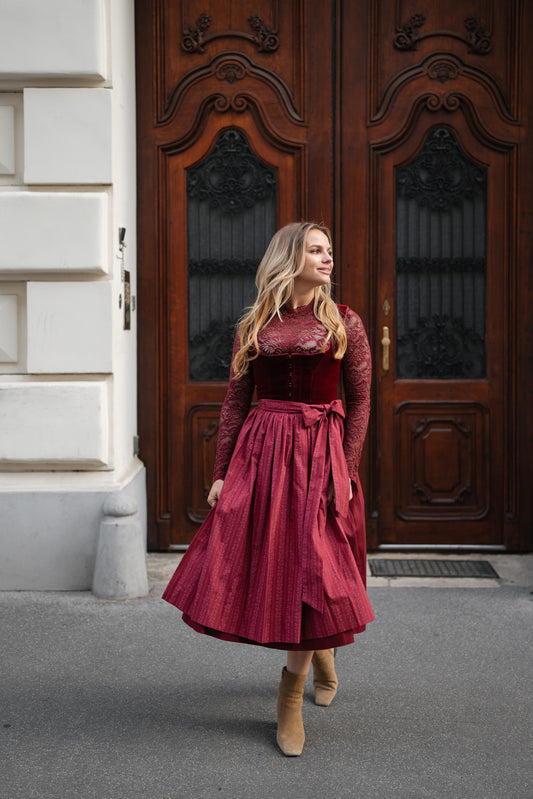 Dirndl Samt Bordeaux